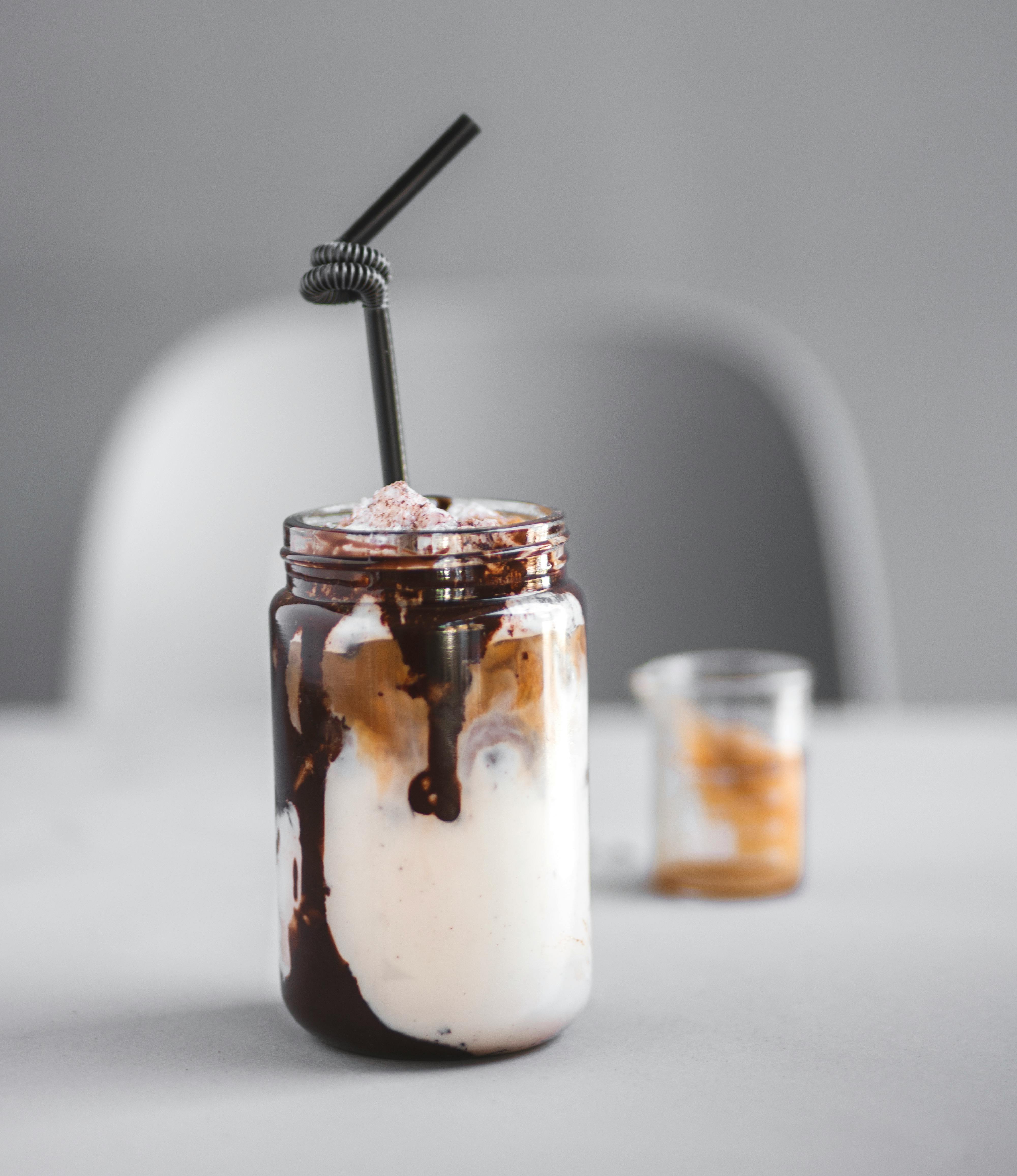 NUTELLA & CHOCOLATE SHAKE