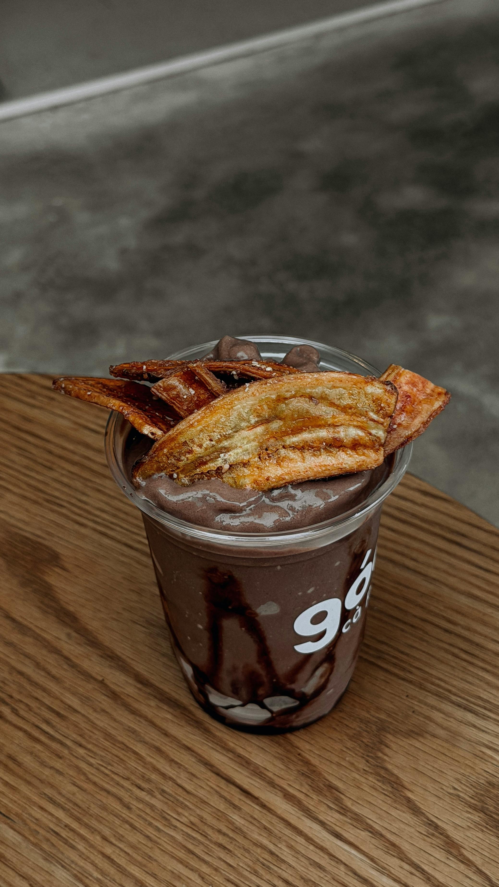 CHOCOLATE BANANA SHAKE 