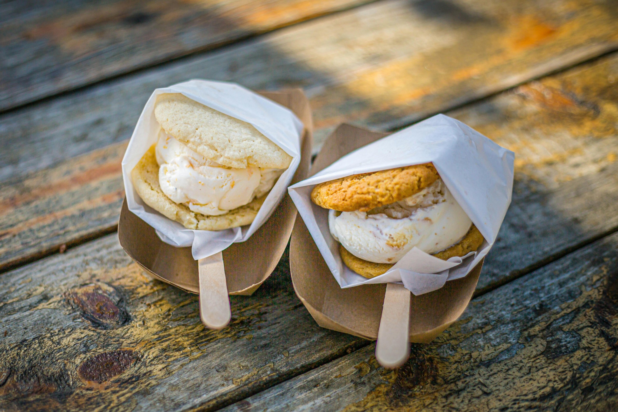VANILLA SANDWICH