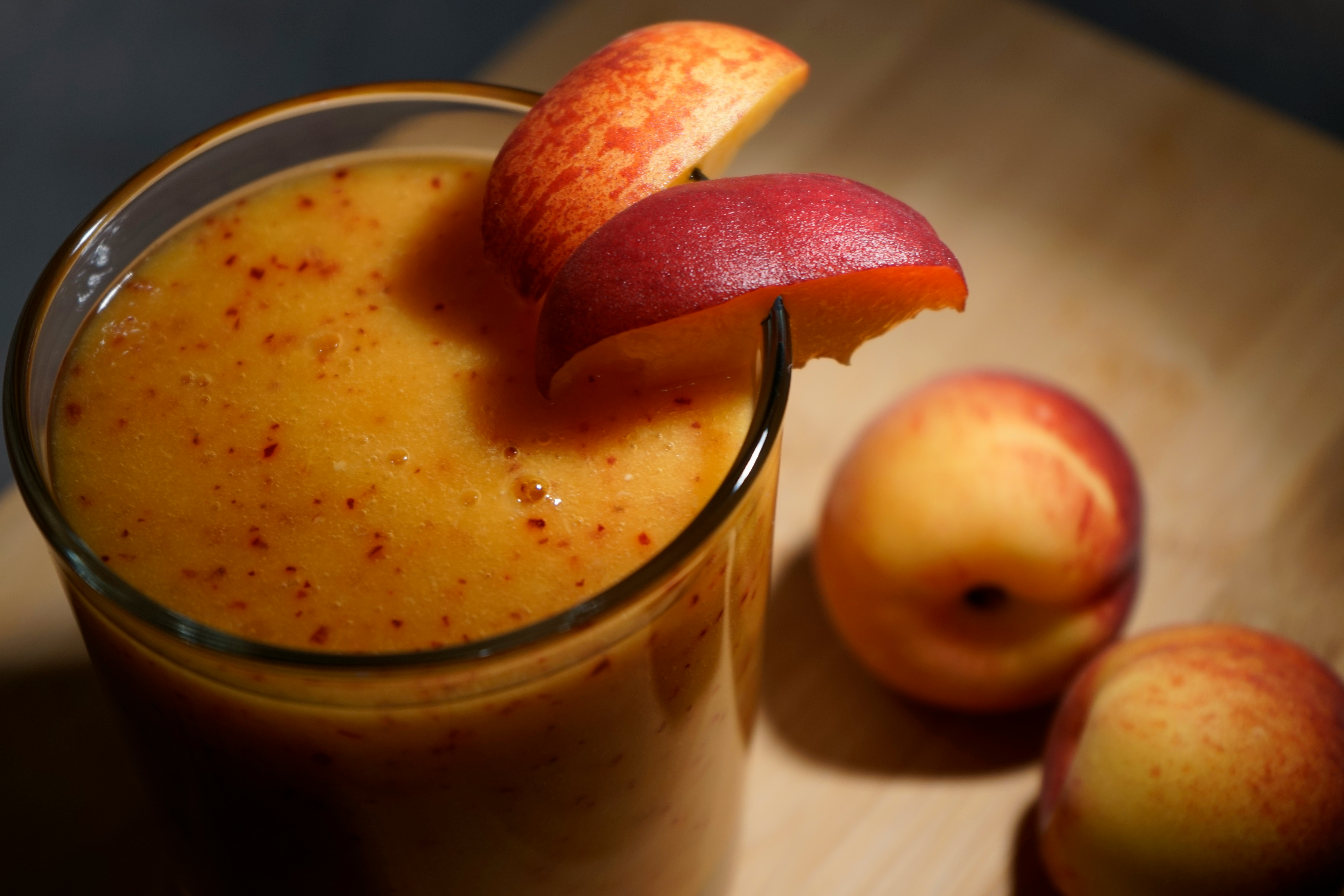 APPLE & PEACH