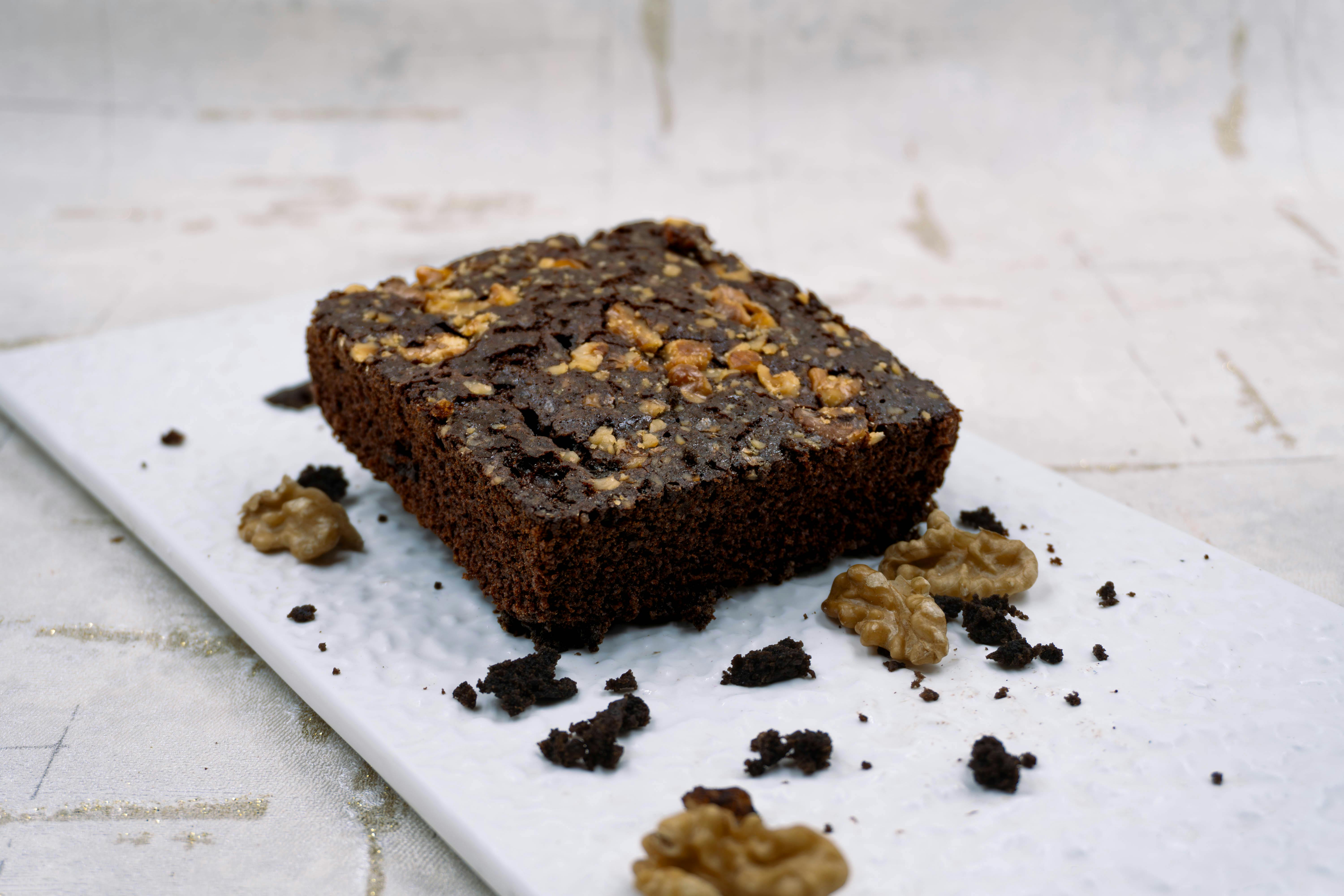 CHOCOLATE BROWNIE
